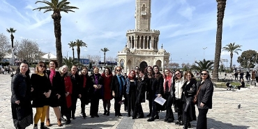 sisters-music-chain-izmir-ekibinden-essiz-bir-gece-acik-sahne-etkinligi-22-haziranda.jpg