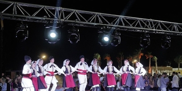 uluslararasi-kultur-ve-halk-oyunlari-gunleri-kapsaminda-22-sarimsakli-trophy-festivali-gerceklestirildi.jpg