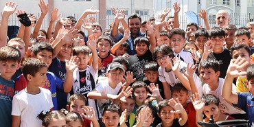 bagcilarda-cocuklar-yaz-tatilini-spor-yaparak-geciriyor.jpg
