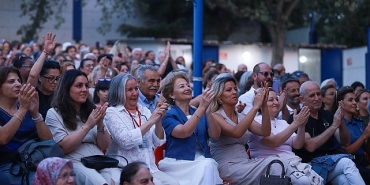 burhaniye-belediyesi-kadinlar-korosundan-unutulmaz-bir-gece.jpg