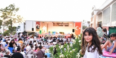 ciglide-yaz-aksamlari-tiyatroyla-senleniyor.jpg