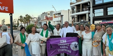 karaburunda-3-gunluk-tiyatro-soleni.jpg