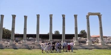 konakta-cocuklara-kulturel-miras-bilinci-asilaniyor.jpg