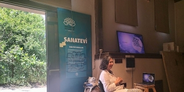 sanatcinin-galaksi-rehberi-programi-tamamlandi.jpg