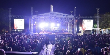 malkara-komur-ve-sut-urunleri-festivalinde-cosku-dolu-konser-gecesi.jpg