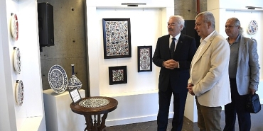 osmangazide-emeklilikten-bugune-cini-sergisi-acildi.jpg