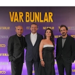 var-bunlar-dizisinin-3-sezon-lansmani-gerceklesti.jpg