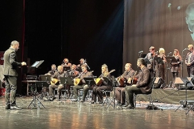 bakirkoyde-cumhuriyet-coskusu-turk-halk-muzigi-konserleriyle-basladi.jpg