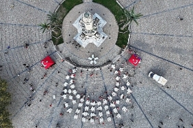 cumhuriyet-coskusu-izmir-zeka-oyunlari-projesi-ile-devam-ediyor.jpg