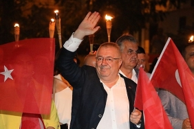 cumhuriyet-ozgurlugun-esitligin-ve-demokrasinin-adidir.jpg