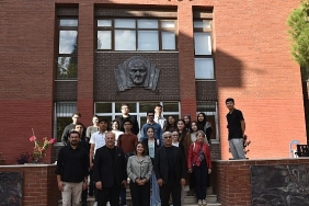 eude-turk-dunyasinin-dunu-bugunu-ve-gelecegi-semineri-duzenlendi.jpg