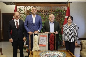 ilmek-ilmek-turkiye-projesine-ilk-ilmek-vali-fidandan.jpg
