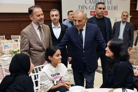 kucukcekmecede-camiler-ve-din-gorevlileri-haftasi-kutlandi.jpg