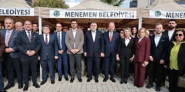 menemen-belediyesinden-cumhuriyete-ozel-acilis.jpg