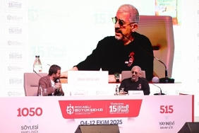 okan-bayulgen-tek-care-kitap-okumak.jpg