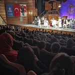 sehir-tiyatrolari-perdeyi-gebzeye-tasidi.jpg