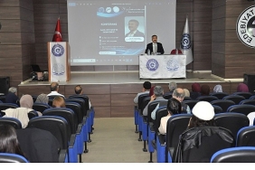 euye-konuk-olan-prof-dr-ibrahim-maras-genc-ilahiyatcilarla-bir-araya-geldi.jpg