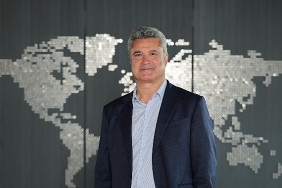 ey-2025-kuresel-gelirini-532-milyar-dolar-olarak-acikladi.jpg