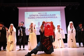 bayrampasali-engelliler-doyasiya-eglendiler.jpg