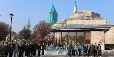 ilcelerdeki-7-sinif-ogrencileri-konyanin-kulturel-mirasini-yakindan-taniyor.jpg