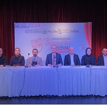 inegol-belediyesinden-5-gun-surecek-tiyatro-festivali.jpg