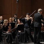istanbul-devlet-senfoni-orkestrasi-aralik-ayinin-ilk-konserinde-keman-virtuozu-robert-lakatosu-agirladi.jpg