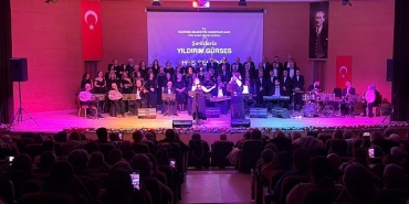 keciorende-yildirim-gurses-anisina-konser-duzenlendi.jpg