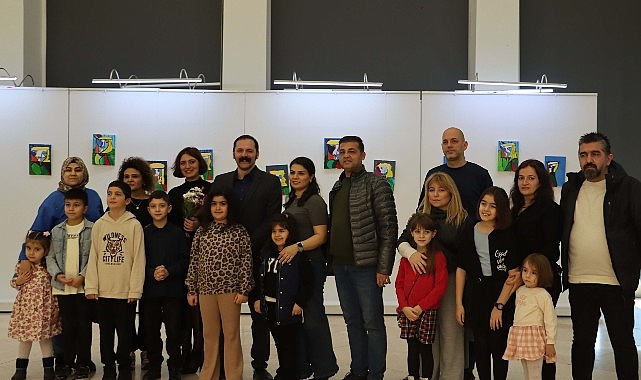 maltepeli-kucuk-ressamlarin-sergisi-acildi.jpg