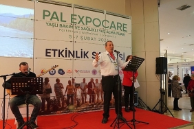 seferihisar-belediyesi-3-yas-universitesi-pal-expocare-fuarinda-buyuk-ilgi-gordu.jpg