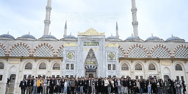 baskan-altay-genc-seyyah-projemizle-bu-yil-25-920-ogrencimizi-daha-istanbul-ile-bulusturacagiz.jpg