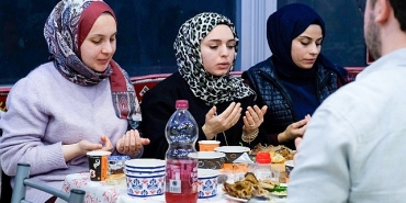 bir-sehir-bir-sofra-universite-ogrencilerini-agirladi.jpg