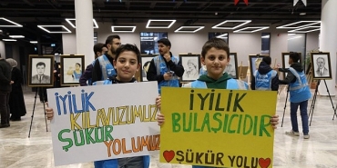 bu-gecede-iyilige-rehber-edenler-bulustu.jpg