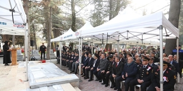canakkale-zaferinin-111-yilinda-sehitlerimiz-torenle-anildi.jpg