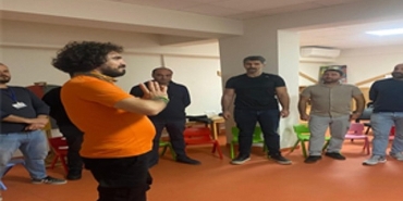 izmirli-babalar-yeni-nesil-babaligi-ogreniyor.jpg
