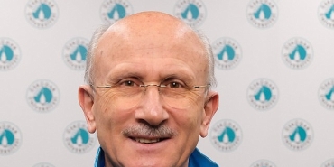 kadir-gecesi-ramazan-ayinin-en-kiymetli-gecesi-olarak-kabul-ediliyor.jpg