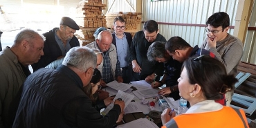 buyuksehir-ari-kovani-hibesi-ile-ureticilerin-yuzunu-gulduruyor.jpg