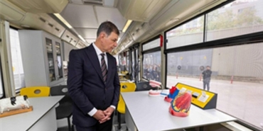 gezici-bilim-otobusu-yola-cikti.jpg