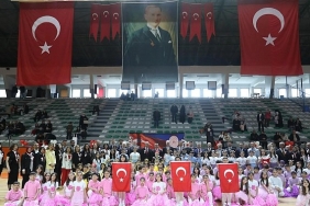 inegolde-23-nisan-ulusal-egemenlik-ve-cocuk-bayrami-coskuyla-kutlandi.jpg