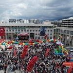 niluferde-cumhuriyet-meydani-cocuklarin-oldu.jpg