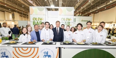 zeytin-sektorunun-buyuk-bulusmasi-izmirde-basladi.jpg