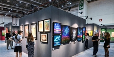 120-galeri-bin-600-sanatci-ayni-cati-altinda.jpg