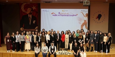 2-kadinlarda-saglik-ve-fizyoterapi-kongresinde-pelvik-taban-sagligi-ve-menopoz-ele-alindi.jpg