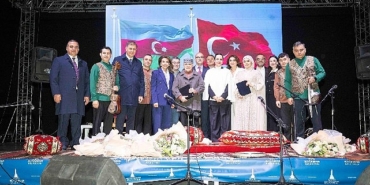 40-yillik-kardeslik-sarkilarla-kutlandi.jpg
