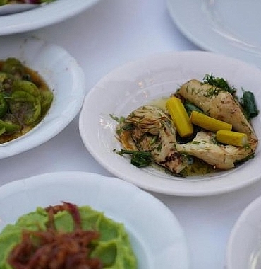ayvalik-gastrofest-kapilarini-ikinci-kez-aciyor.jpg