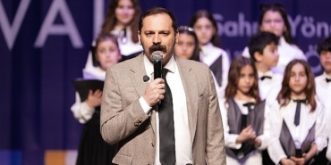 birbirinden-renkli-korolar-maltepede-sahne-aliyor.jpg