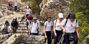 cercioglu-19-mayis-ataturku-anma-genclik-ve-spor-bayrami-kapsaminda-aydinli-gencler-icin-trekking-etkinligi-duzenledi.jpg