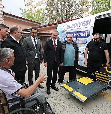 engelliler-haftasinda-engelsiz-yasama-guclu-destek.jpg