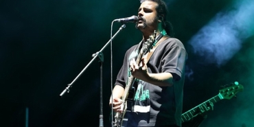 izmitte-dedublumandan-enfest-konser.jpg