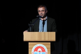 maltepede-19-mayis-coskusu-genclerin-performansiyla-sahneye-tasindi.jpg