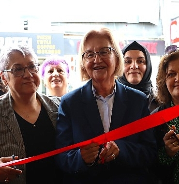 maltepede-kadin-emegi-sergileri-devam-ediyor.jpg